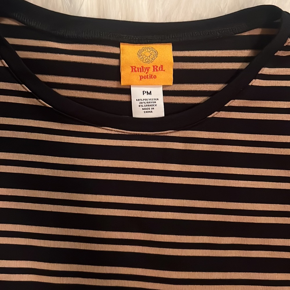 Ruby Rd. Top (Small / Petite Med) - Picture 8 of 15
